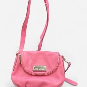 Marc Jacobs Vibrant Pink Leather Q Natasha Crossbody Bag